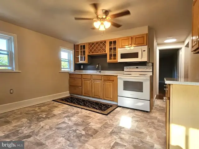 1327 Blackhorse Hill Rd, Coatesville