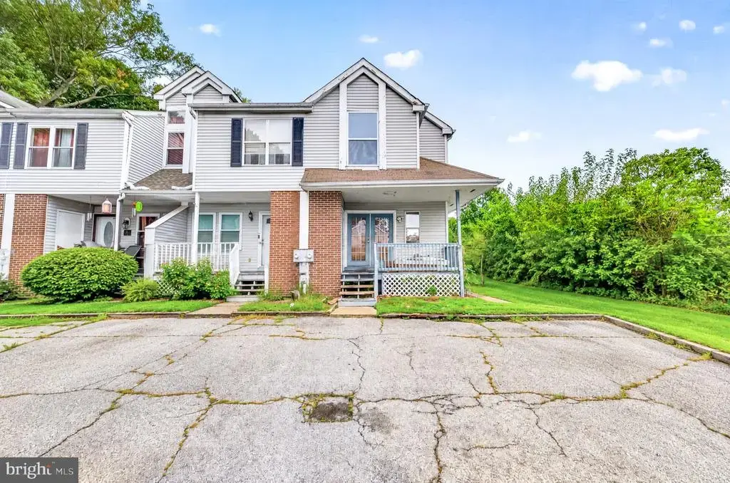 2 Kathy Ct, NEW CASTLE