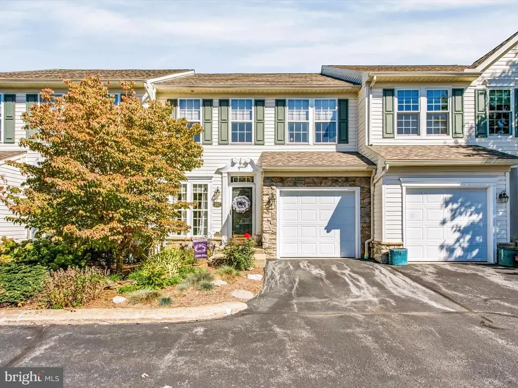 142 Scenery Ct, STATE COLLEGE