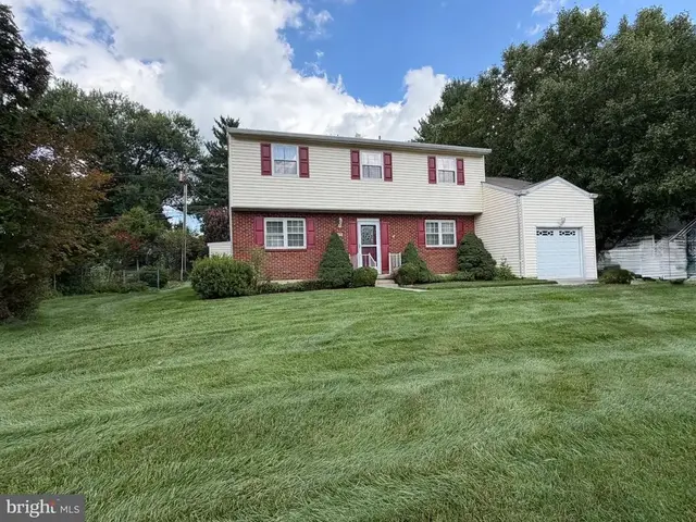 121 Lamport Rd, Reisterstown