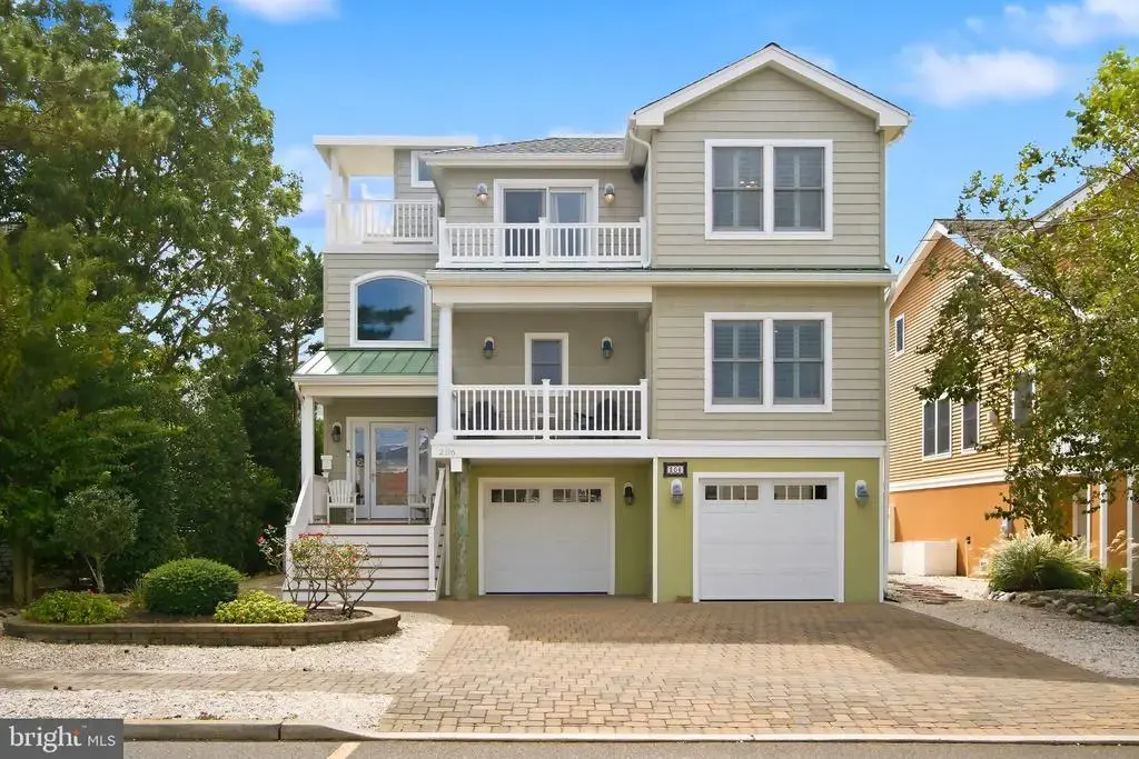 206-a Sixth St, BEACH HAVEN