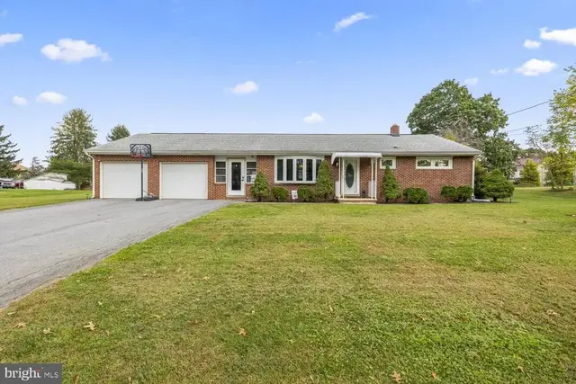 3 Della Ln, Boonsboro