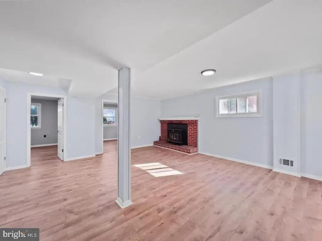 9214 Davidson St, COLLEGE PARK