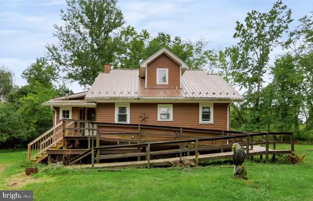 254 Cottage Ln, MILL HALL