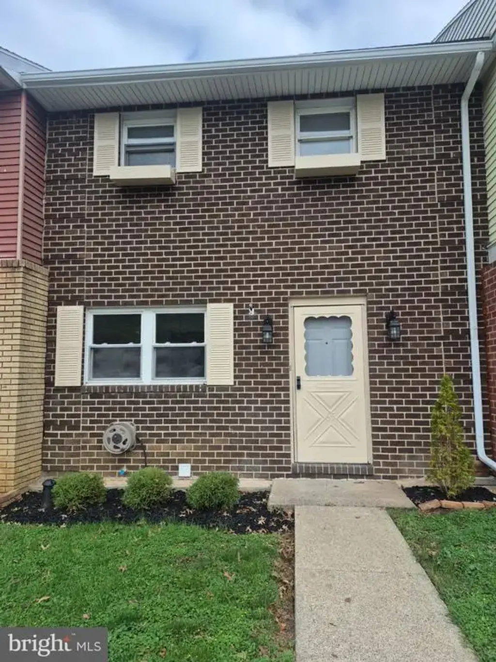 65 W Chestnut St, MACUNGIE
