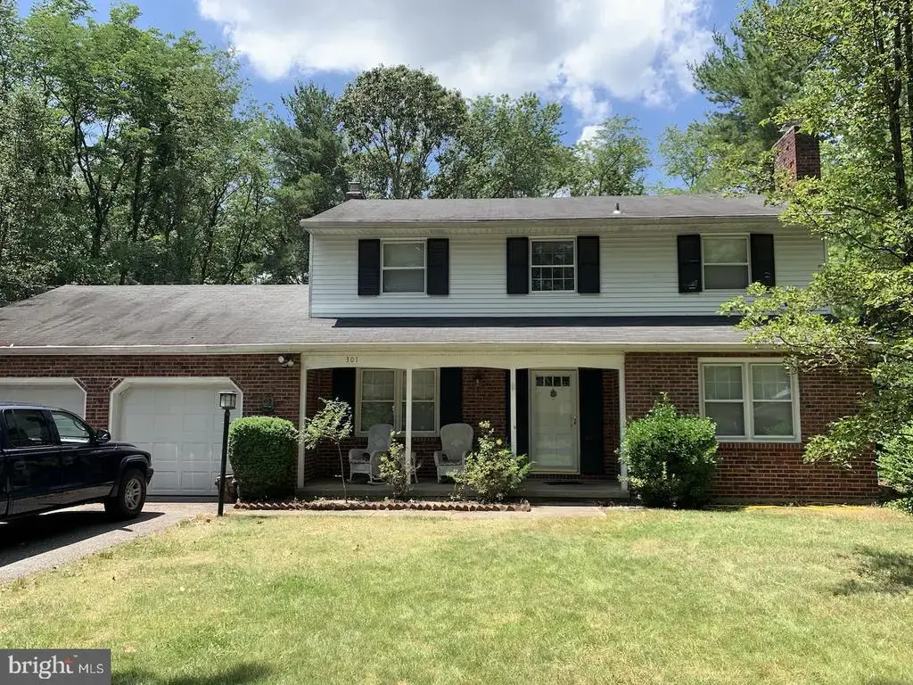 301 Lehigh Rd N, GLASSBORO