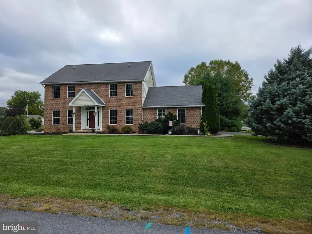 6460 Bellhurst Dr, CHAMBERSBURG