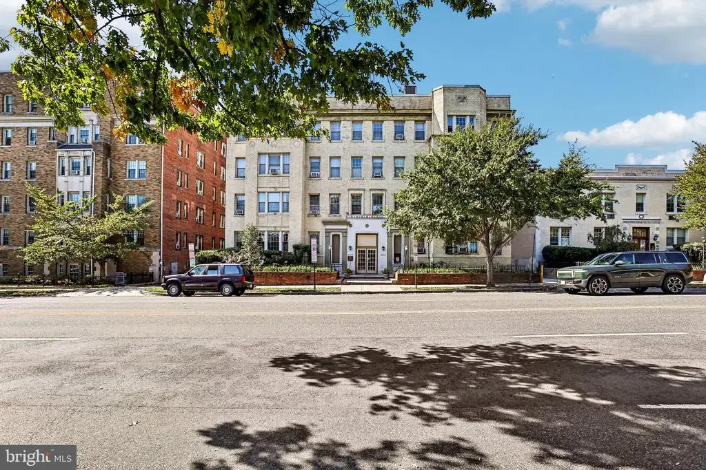 3010 Wisconsin Ave Nw #b2, WASHINGTON
