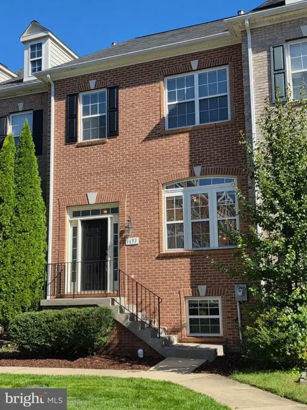 4653 Carisbrooke Ln, FAIRFAX