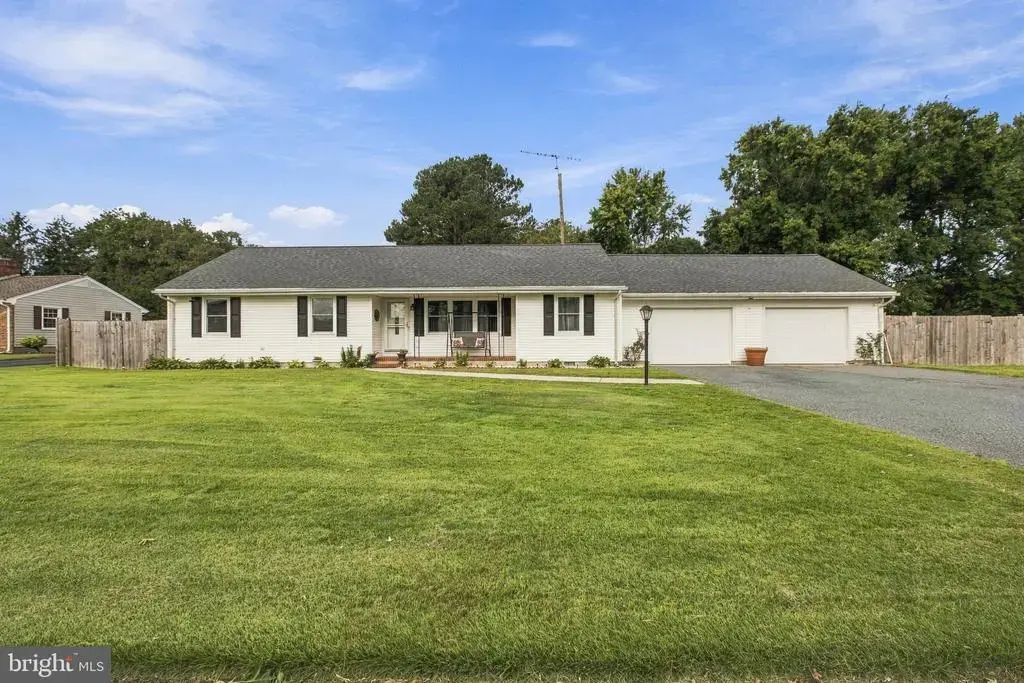 22220 Brinsfield Ave, SEAFORD