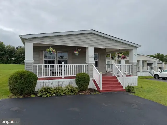 59 Queen Eleanor Dr, Elkton