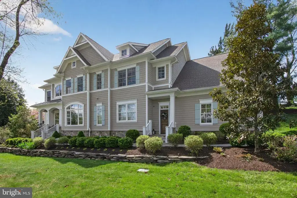 1420 Kurtz Rd, MCLEAN