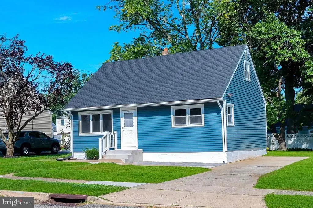 42 Baltusrol St, HAMILTON