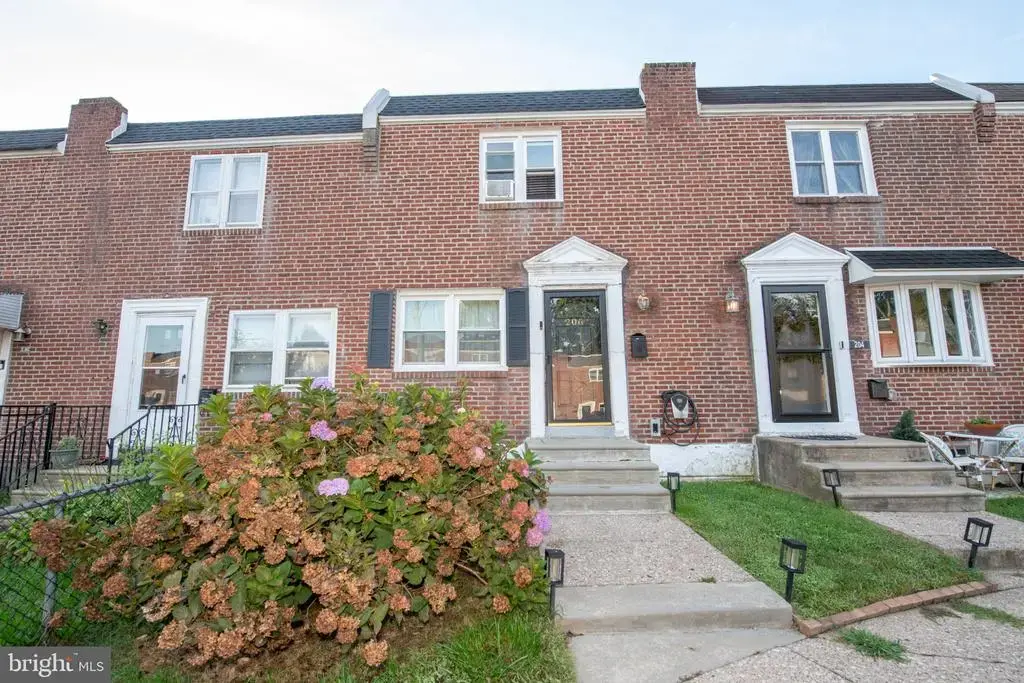 206 Overlook Rd, PHILADELPHIA