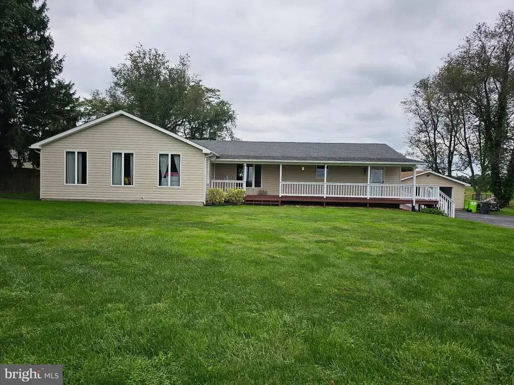 841 Doctor Miller Rd S, NORTH EAST