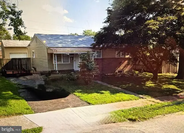 105 Hammarlee Rd, Glen Burnie