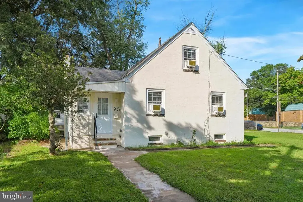 95 1st Ave, ESSINGTON