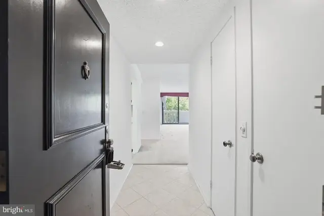 6101 Edsall Rd #502, Alexandria