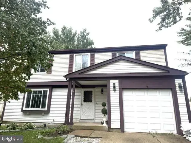 9409 Starlit Ponds Dr, Fairfax