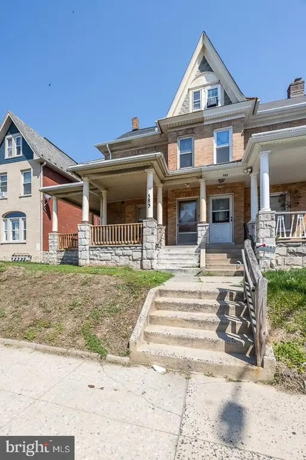583 E Chestnut St, COATESVILLE