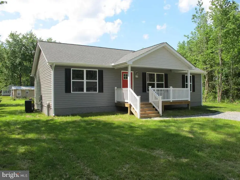 151 Loretta Dr, COLONIAL BEACH