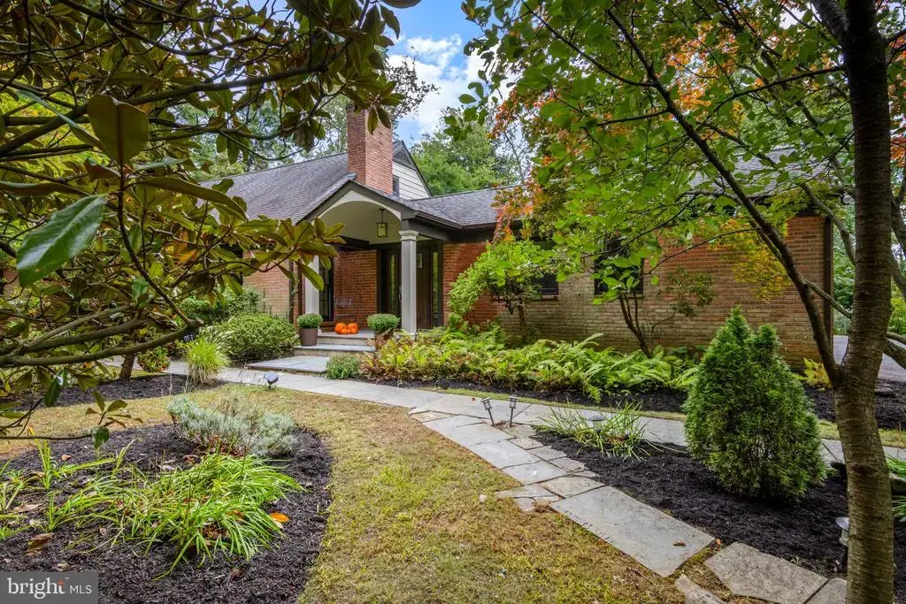 205 Spruce Tree Rd, WAYNE