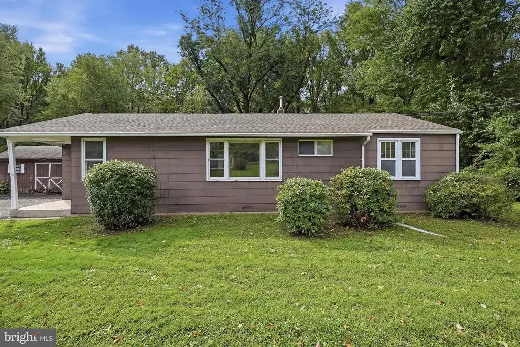 2584 Galloway Rd, BENSALEM