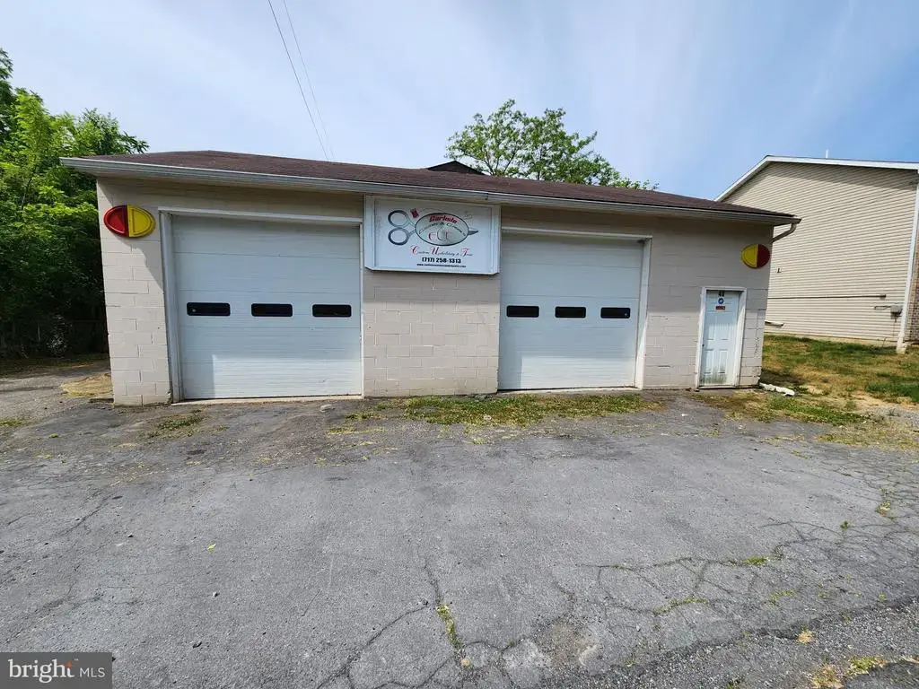 40 Middle Spring Ave, SHIPPENSBURG