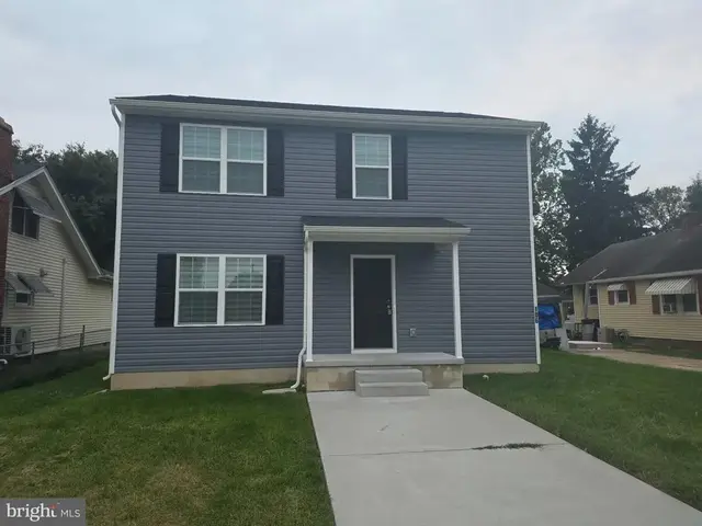 106 Lotus St, Dover