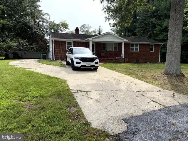 9501 Sherwood Dr, Upper Marlboro
