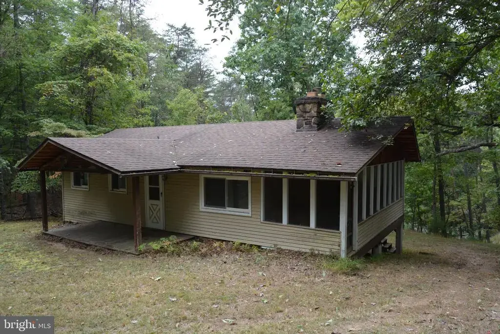 3016 Siler Rd, WINCHESTER