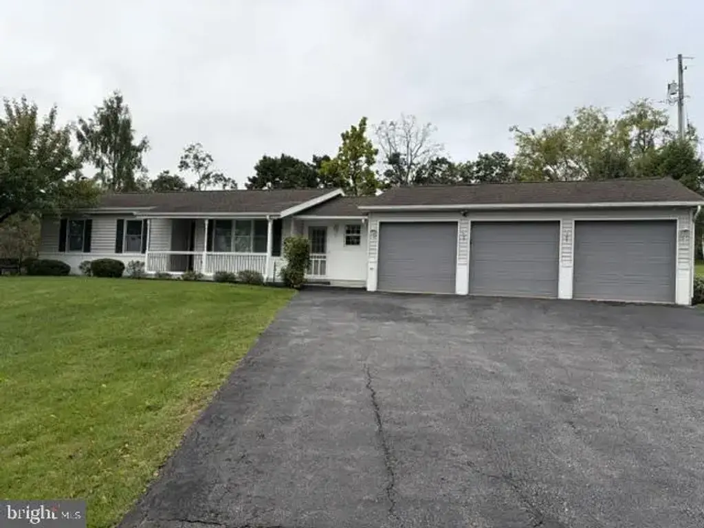 260 Summer Hill Rd, BERNVILLE