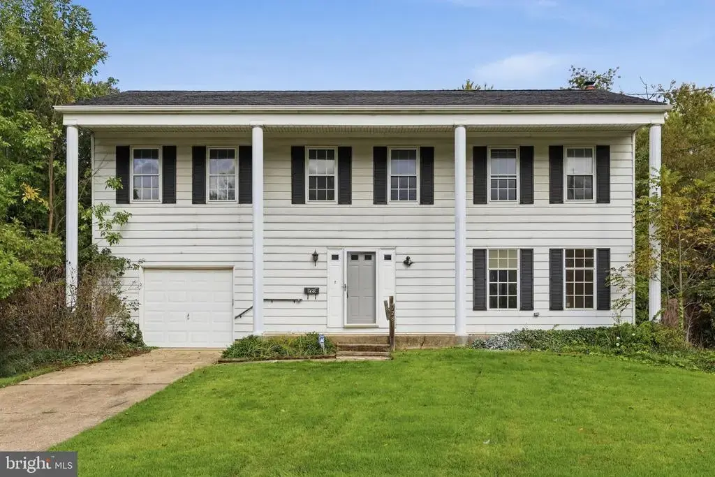 228 Mimosa Dr, CHERRY HILL