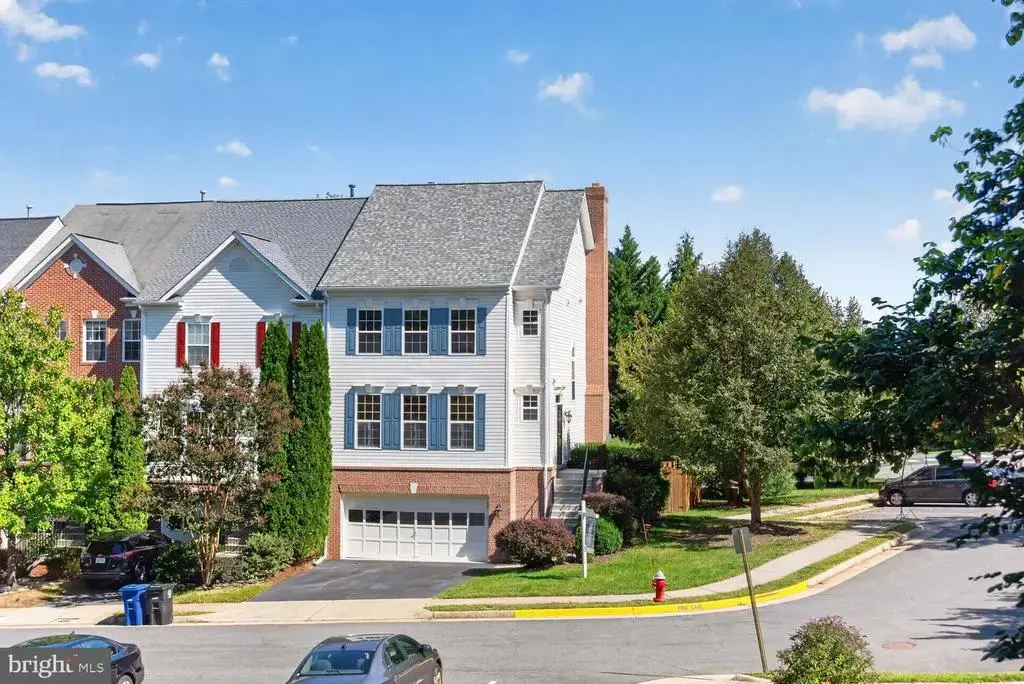 660 Burnside Ter Se, LEESBURG