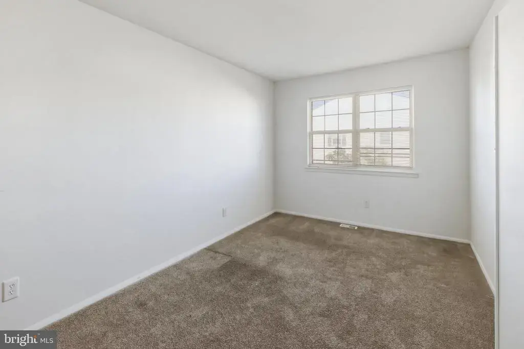 22 Lawrence Ct, SICKLERVILLE