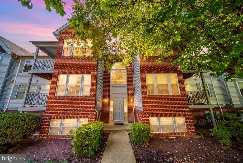 2030 Alice Ave #301, OXON HILL