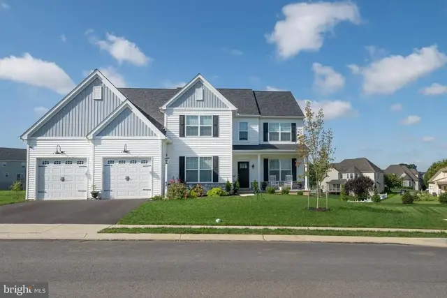 455 Parkside Way, Lititz