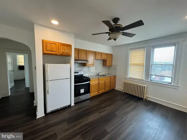 98 Lamport Rd #2, Upper Darby