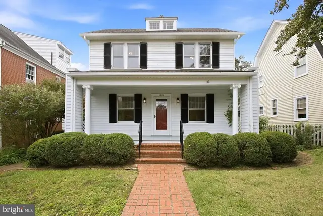 1302 Littlepage St, Fredericksburg