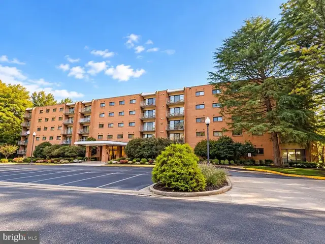 7203 Rockland Hills Dr #304, Baltimore