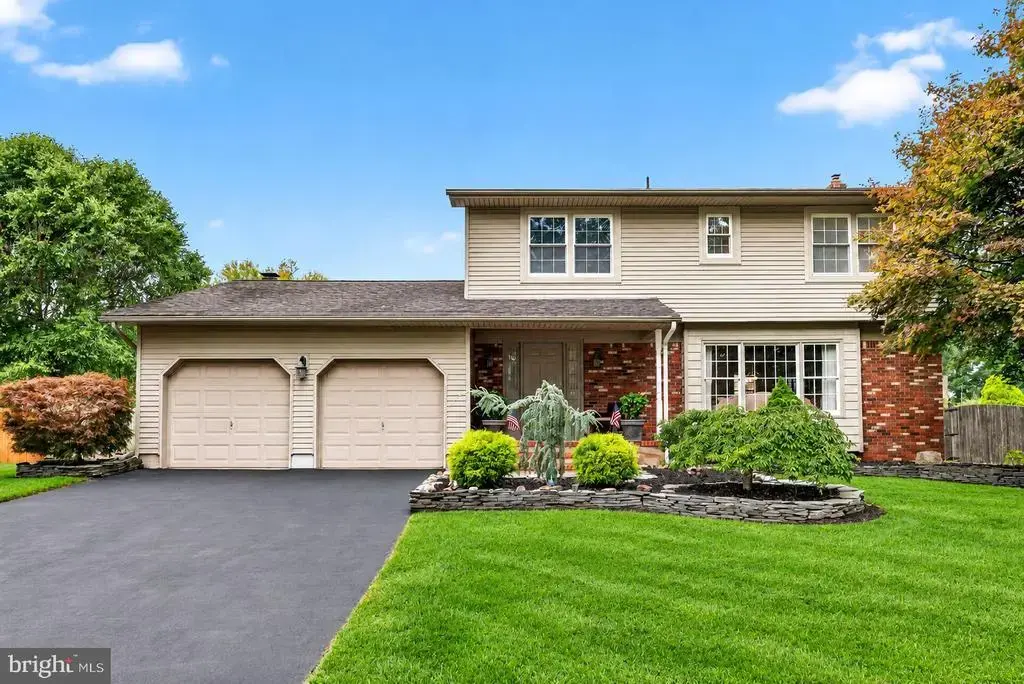 41 Wolfpack Rd, HAMILTON