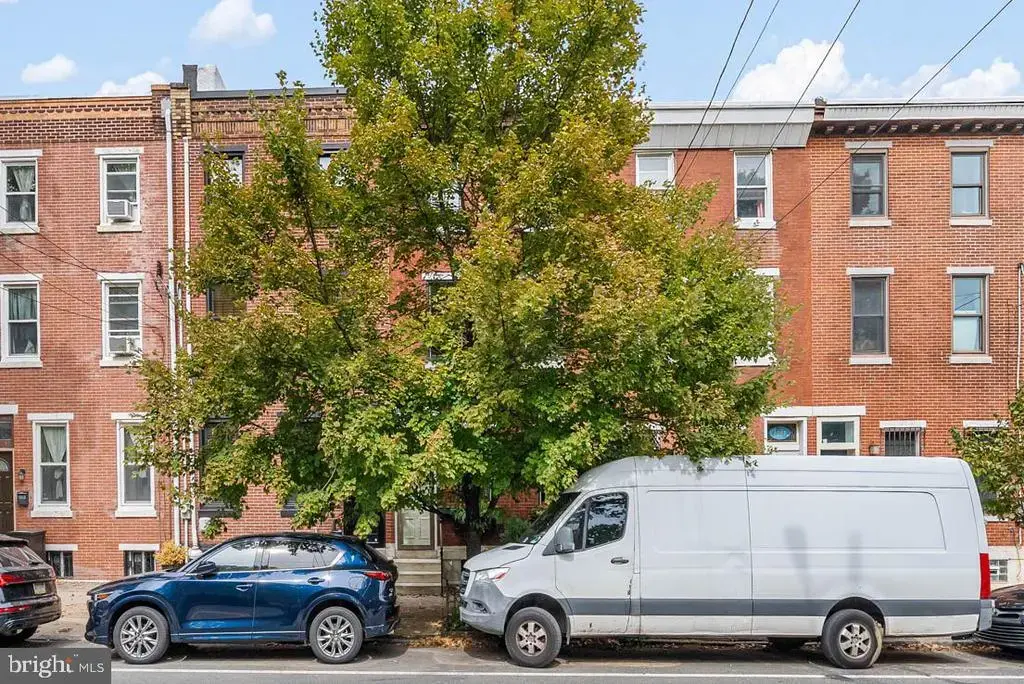 1309 Christian St, PHILADELPHIA