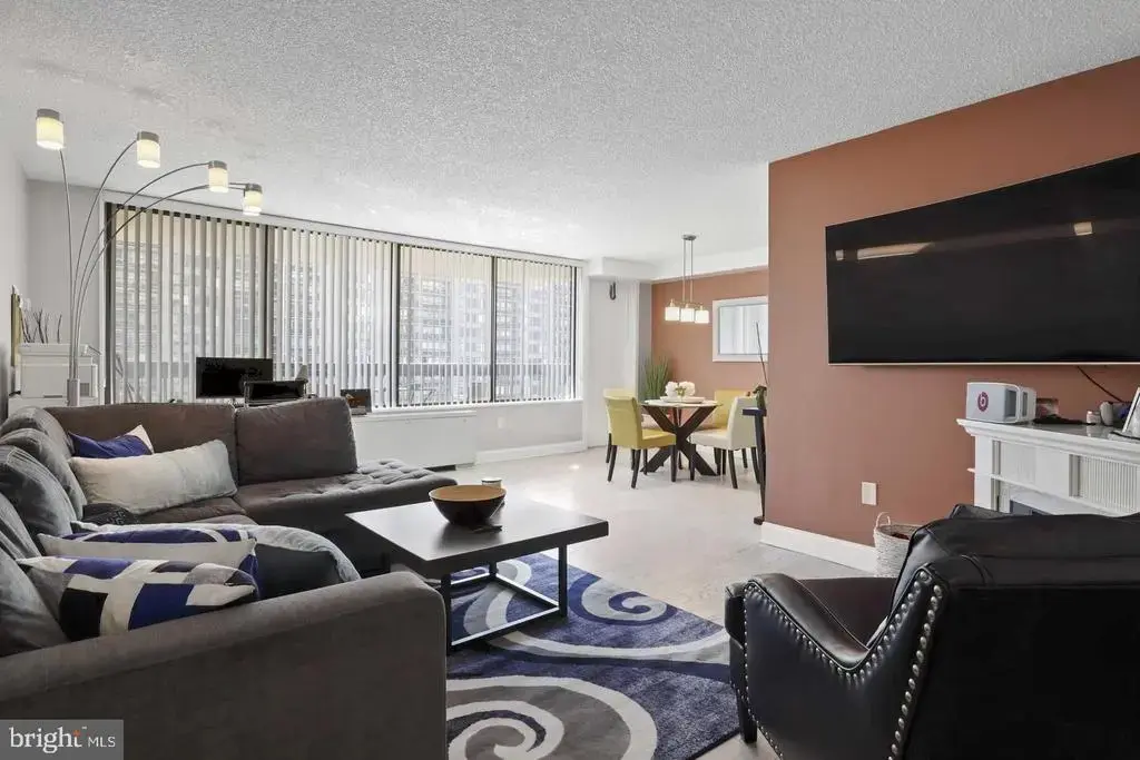 3701 George Mason #1616n, FALLS CHURCH