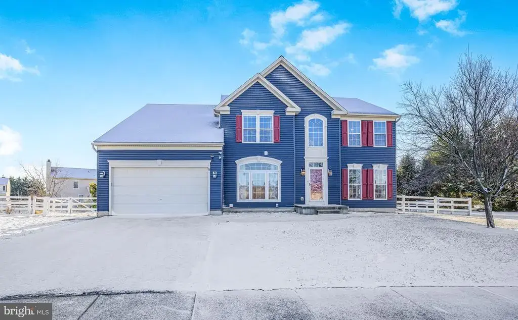 206 Markham Ct, SMYRNA