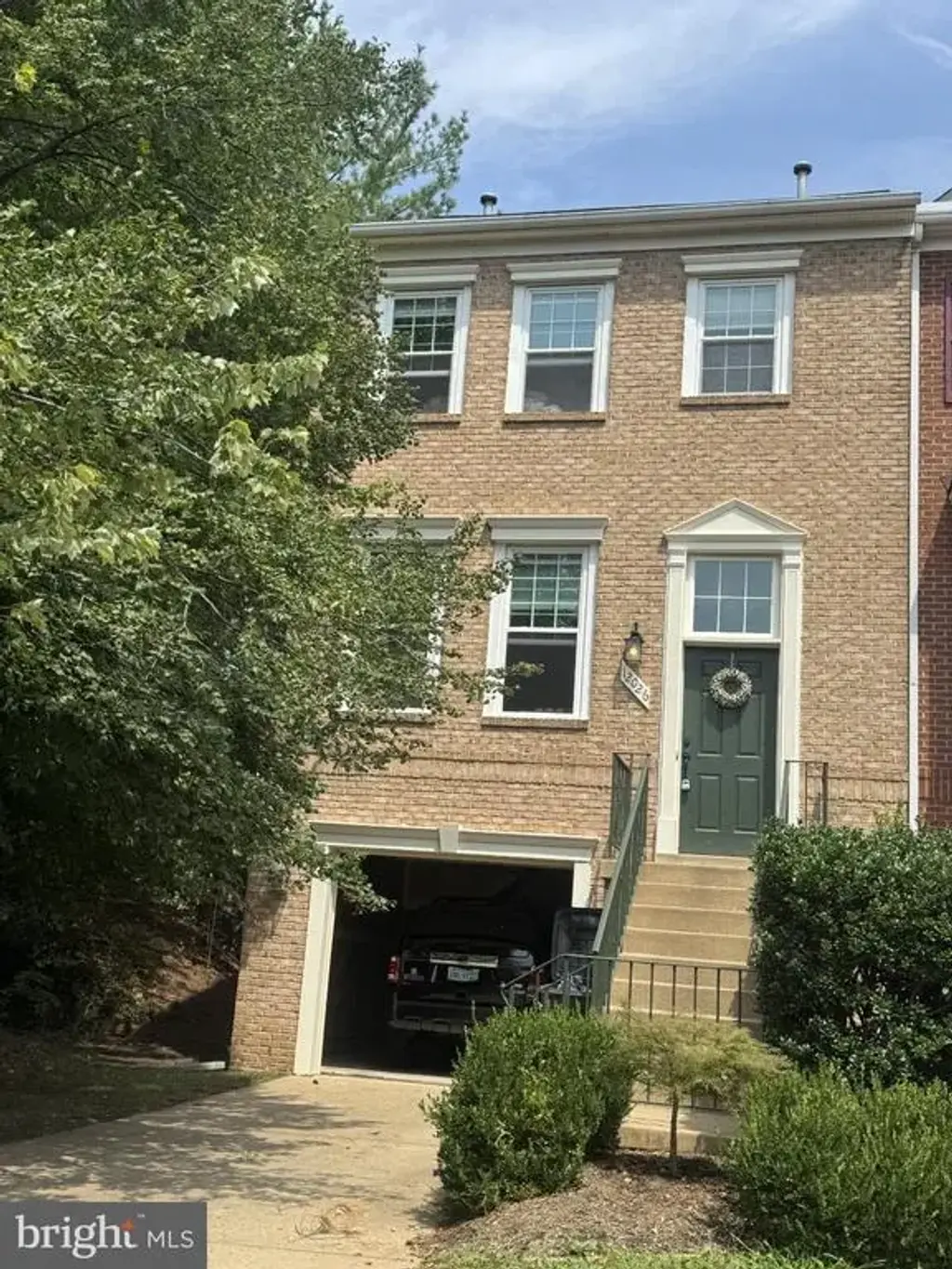 12026 Edgemere Cir, RESTON
