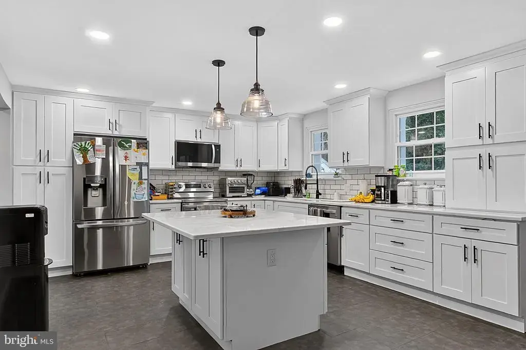 74 Barberry Ln, CHURCHVILLE
