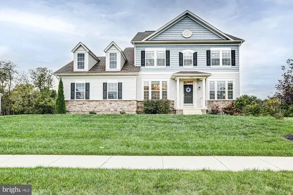1806 S Central Park Dr, MIDDLETOWN