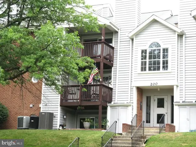 200 Spring Maiden Ct #104, Glen Burnie