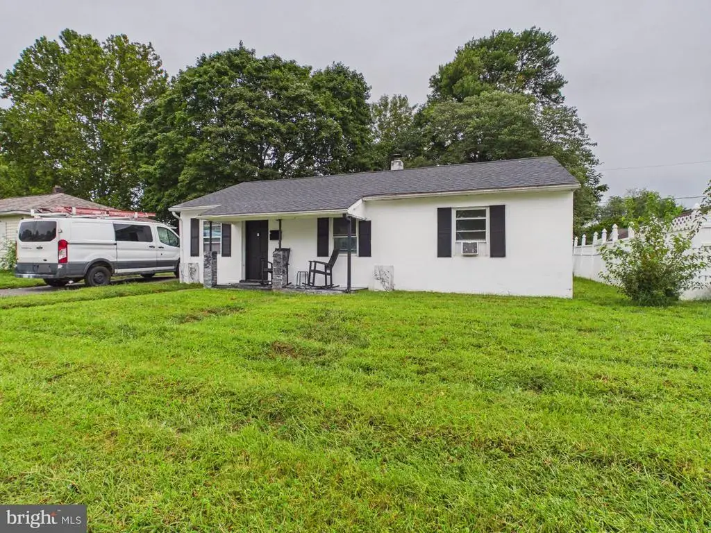 49 Memorial Dr, NEW CASTLE