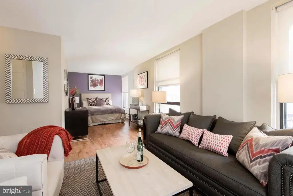 201 S 13th St #1203, PHILADELPHIA